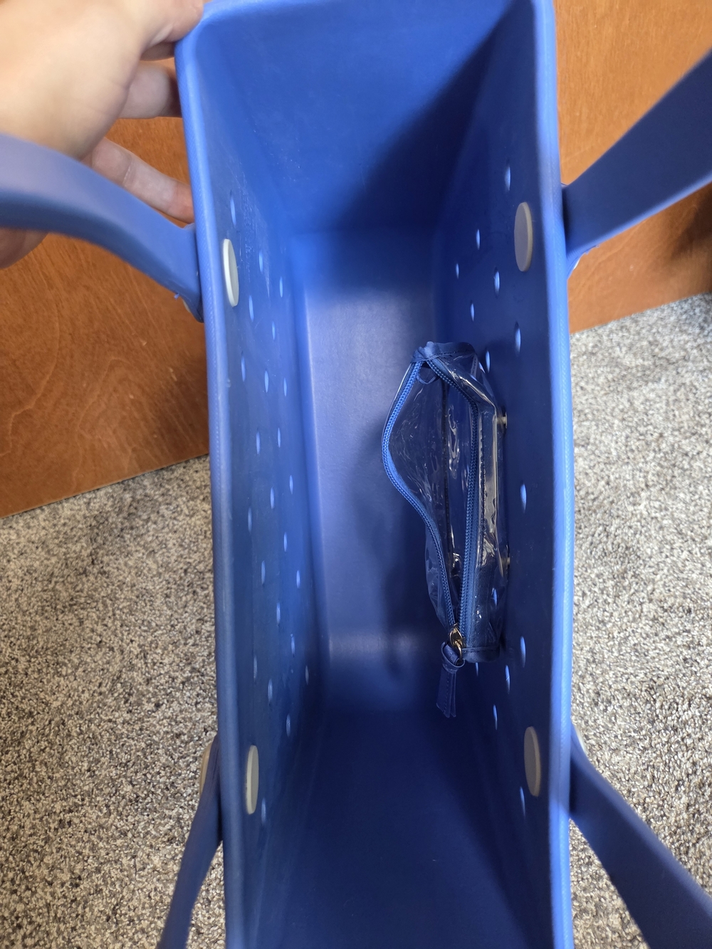 BOGG BAG Size Medium Bright Blue Perforated Tote - Picture 3 of 4